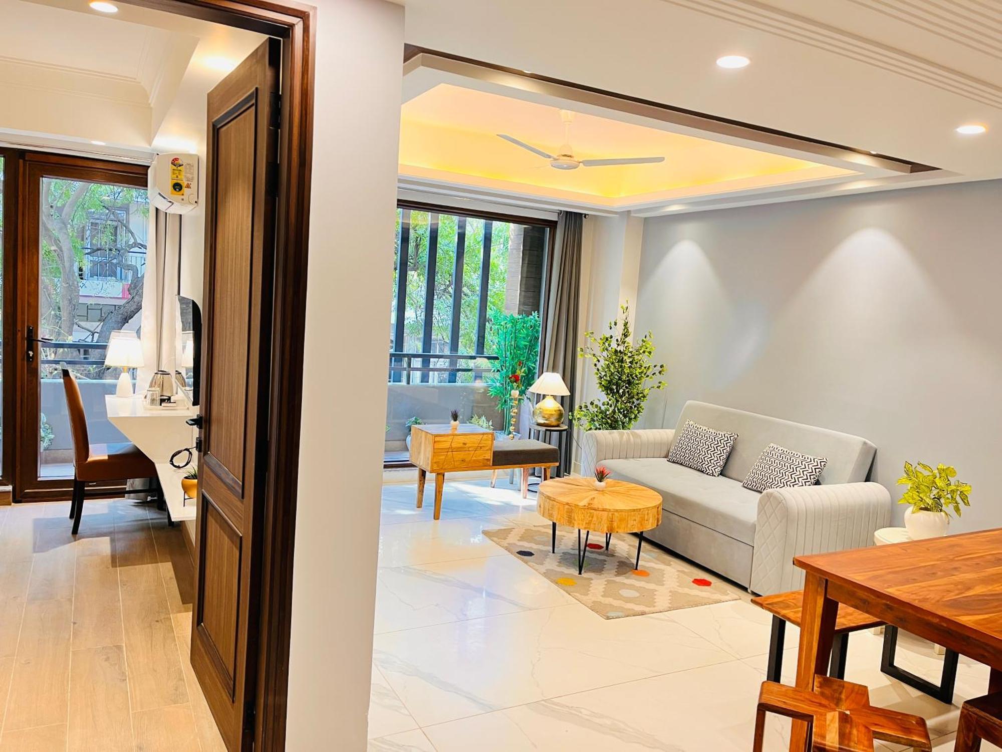 ניו דלהי Hotel Gianmala Residency South Extension Near Aiims Delhi מראה חיצוני תמונה
