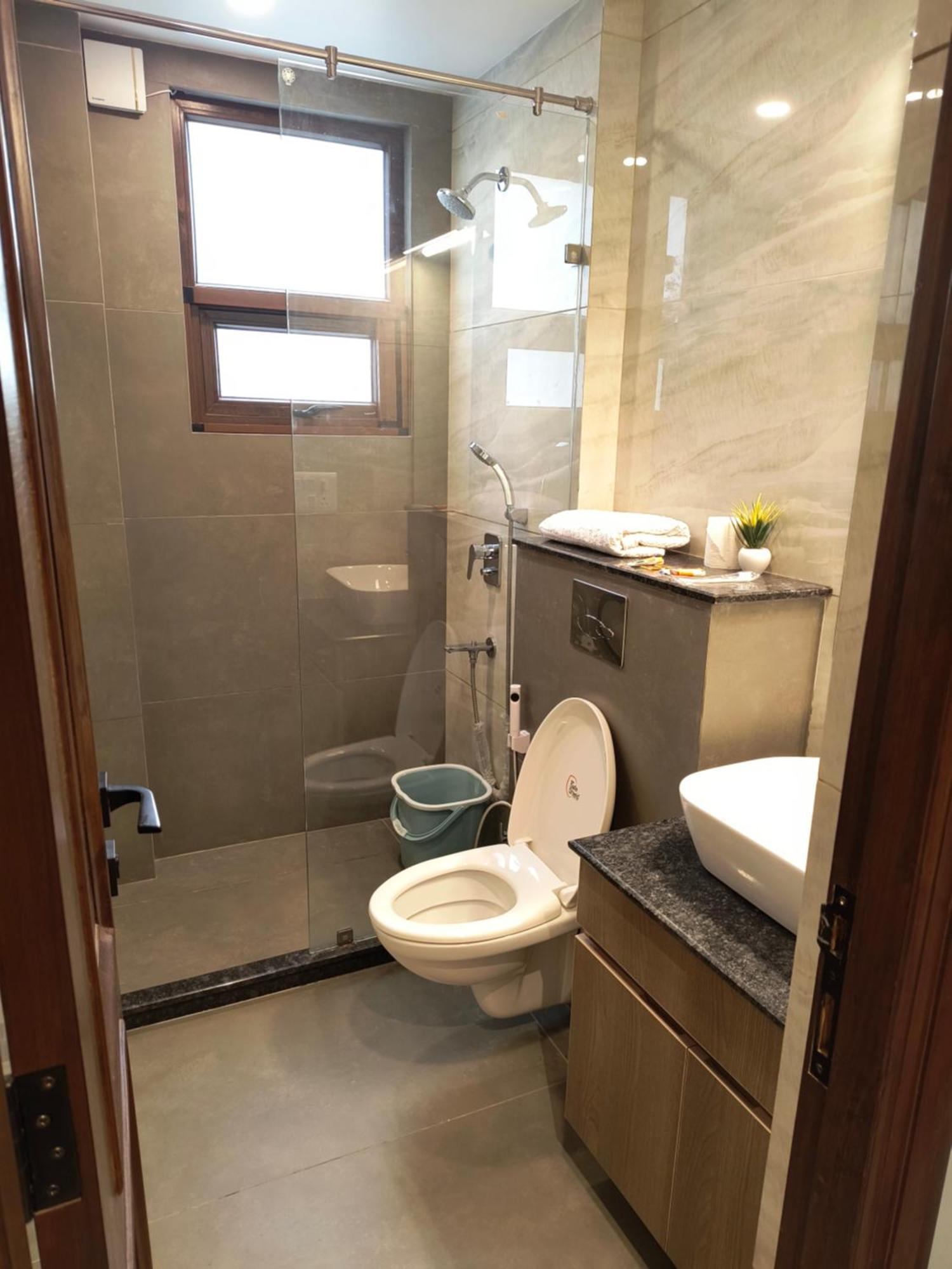ניו דלהי Hotel Gianmala Residency South Extension Near Aiims Delhi מראה חיצוני תמונה