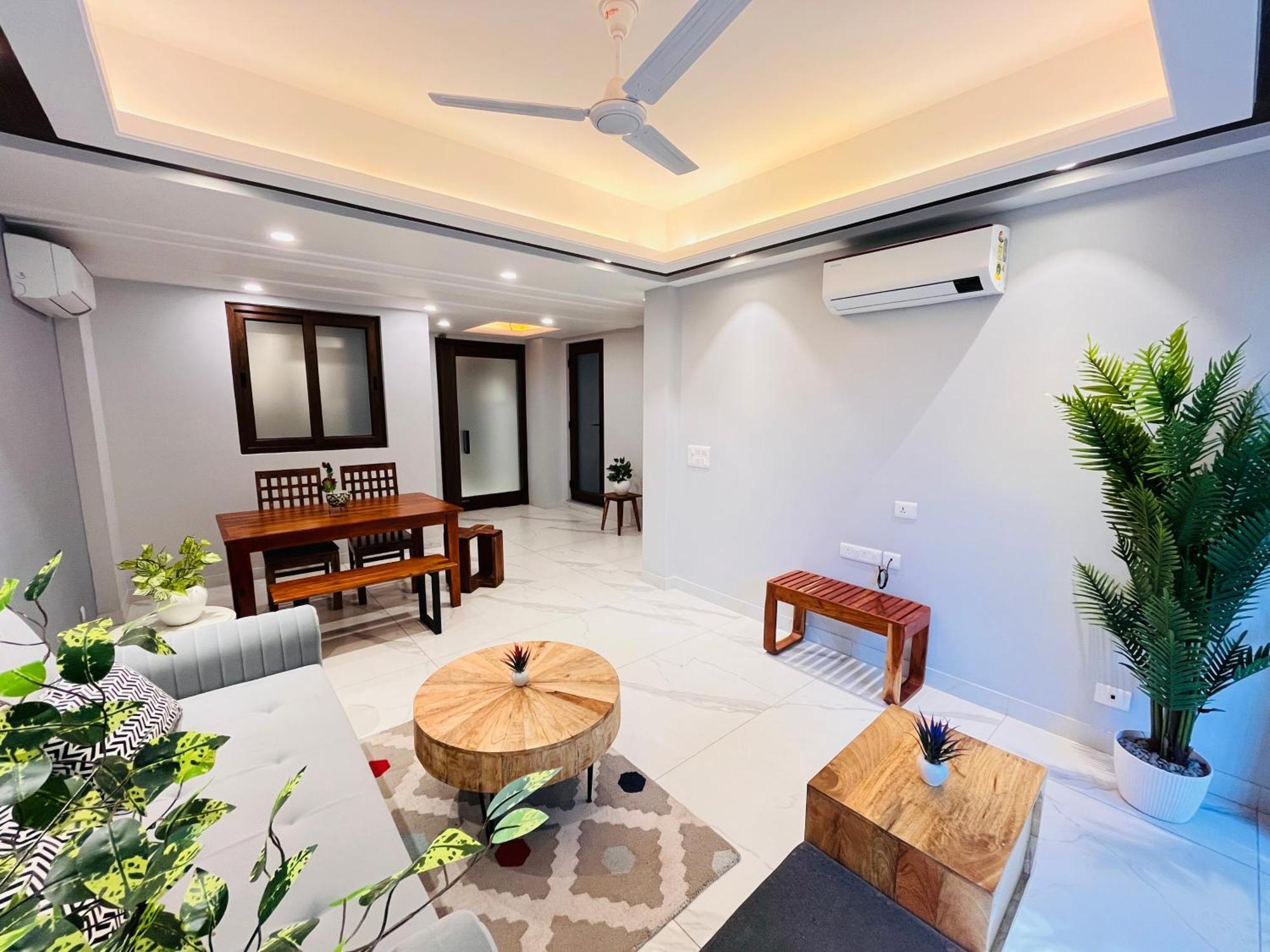 ניו דלהי Hotel Gianmala Residency South Extension Near Aiims Delhi מראה חיצוני תמונה