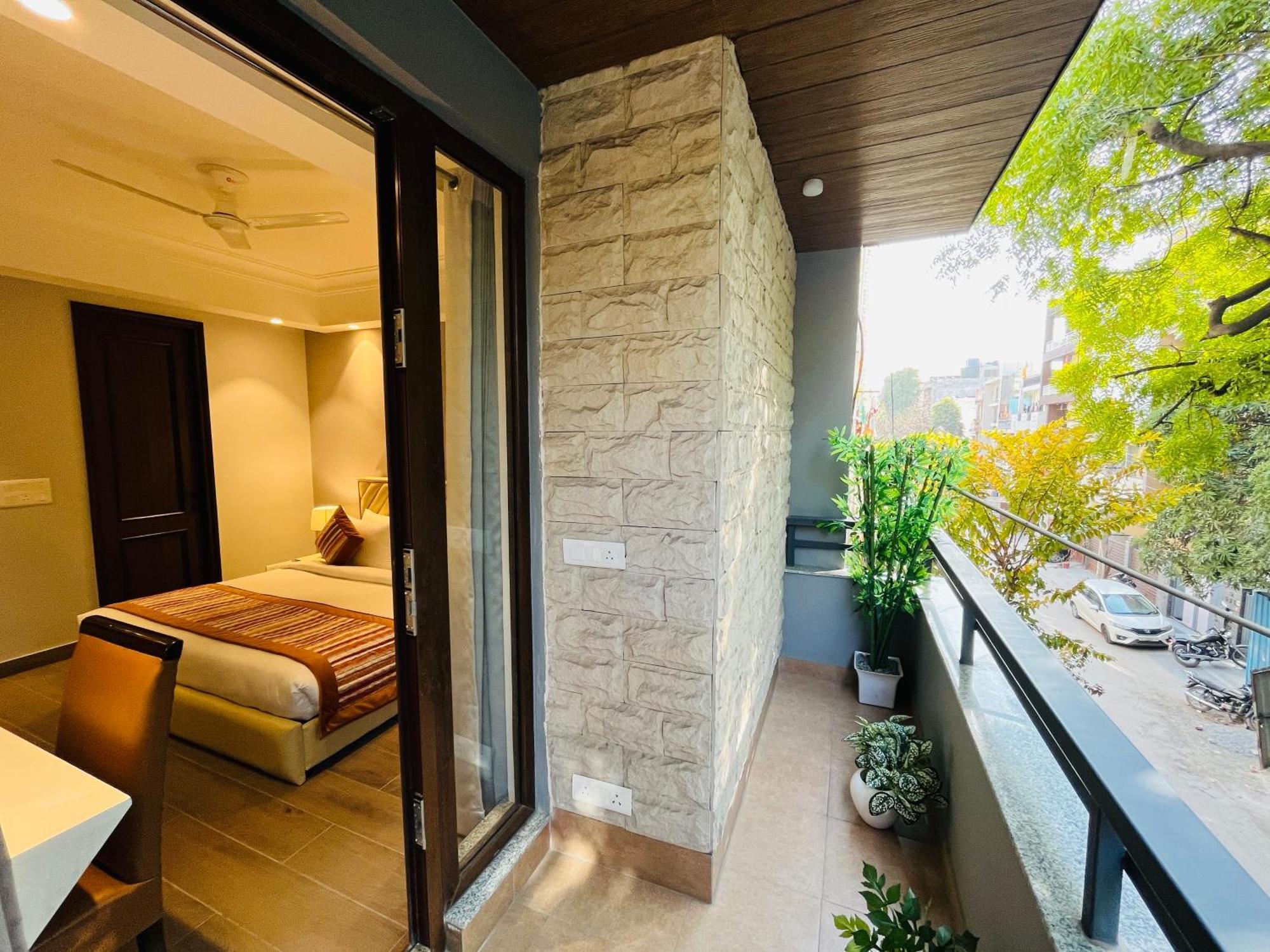 ניו דלהי Hotel Gianmala Residency South Extension Near Aiims Delhi מראה חיצוני תמונה