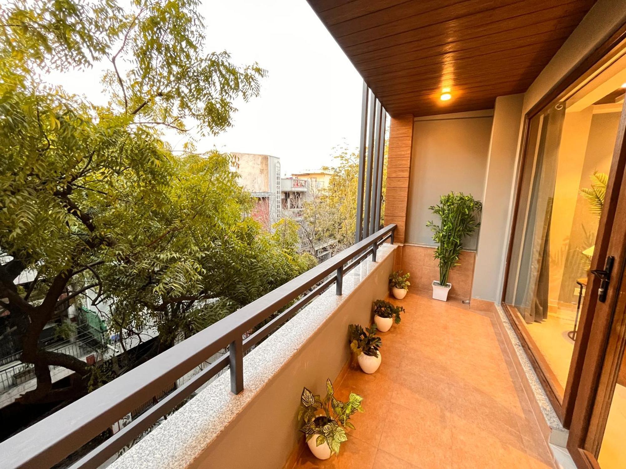 ניו דלהי Hotel Gianmala Residency South Extension Near Aiims Delhi מראה חיצוני תמונה
