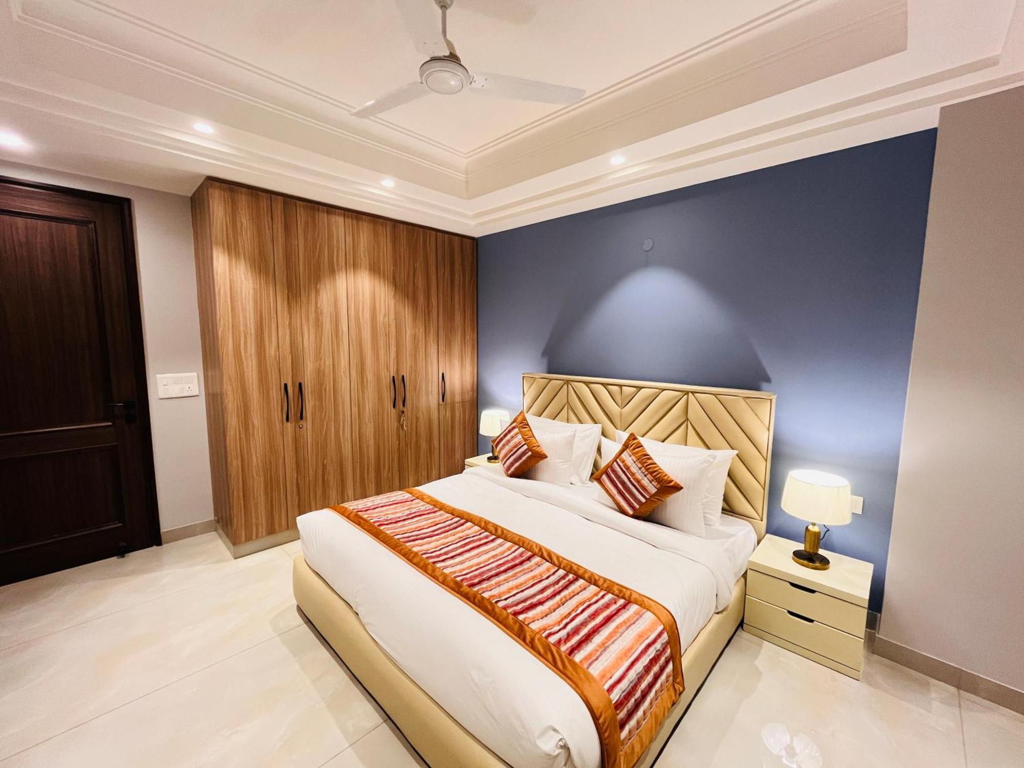 ניו דלהי Hotel Gianmala Residency South Extension Near Aiims Delhi מראה חיצוני תמונה